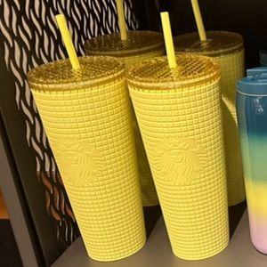 NEW Starbucks 2023 Soft Touch Grid Cold Cup Tumbler in Meadow Yellow, 24oz